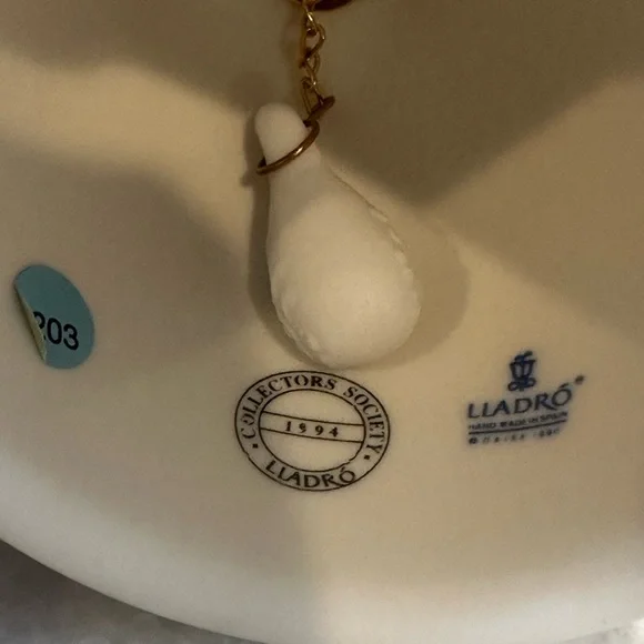 Lladró 1994 Winter Bell porcelain ornament